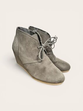 Universal Thread Gray Suede Wedge Lace-Up Ankle Booties